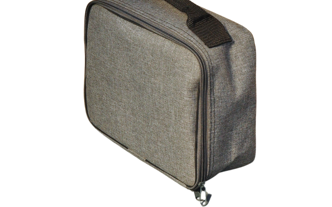 Insulated Bag with Zipper Enclosure 1