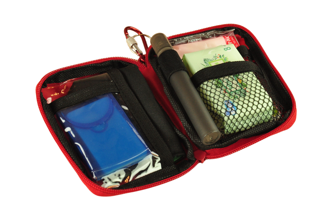 ThNK Pouch Book Type (Health Kit)
