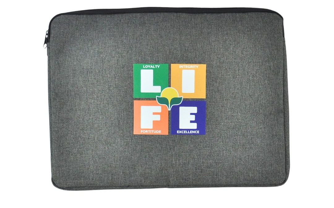 Laptop Pouch with Zipper Enclosure (LIFE)